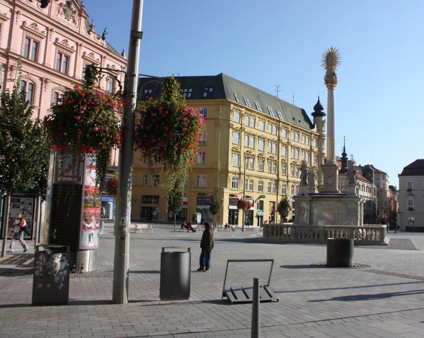 Qué ver en Brno: la animada plaza de la Libertad, centro de la vida de la ciudad