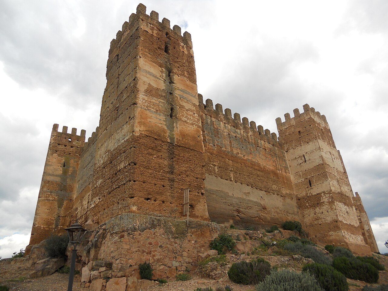 El castillo de Burgalimar, lo más impresionante que ver en Baños de la Encina