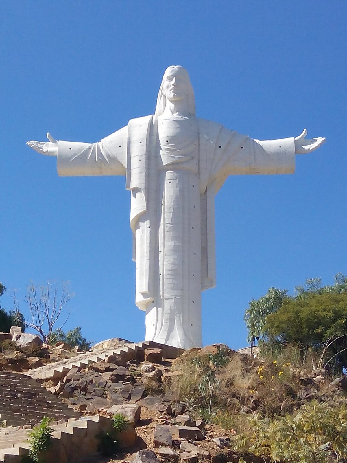 El Cristo de la Concordia, la estatua que corona qué ver en Cochabamba