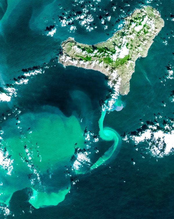 Paisajes de meseta y sabinas: parte esencial de qué ver en San Andrés, El Hierro