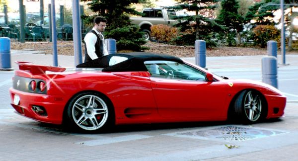 Calles de Maranello, la cuna de Ferrari, punto de partida para saber qué ver en el pueblo