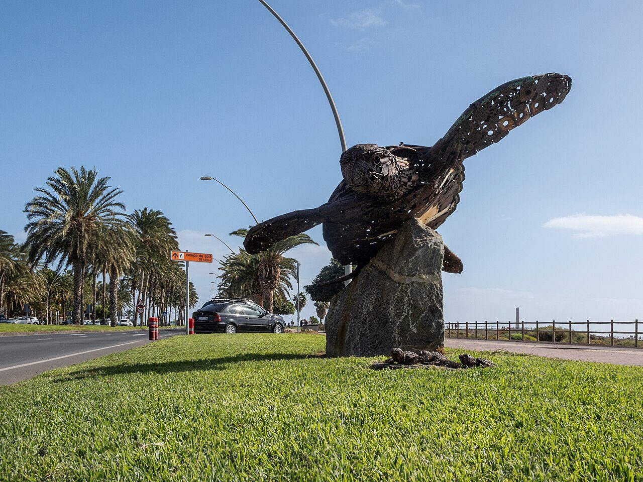 Las esculturas urbanas que descubrir en un free tour por Puerto del Rosario
