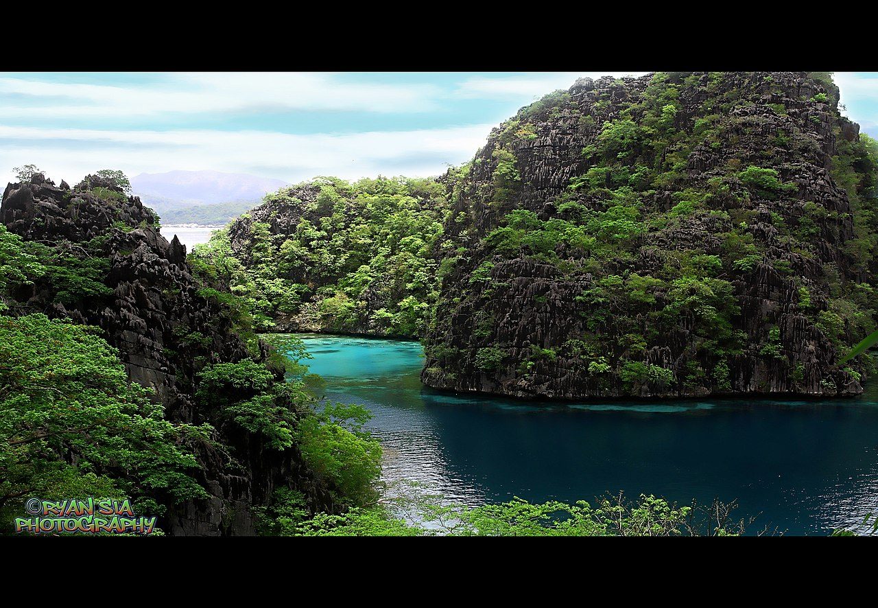 Qué ver en Coron: el famoso lago Kayangan, entre acantilados de caliza