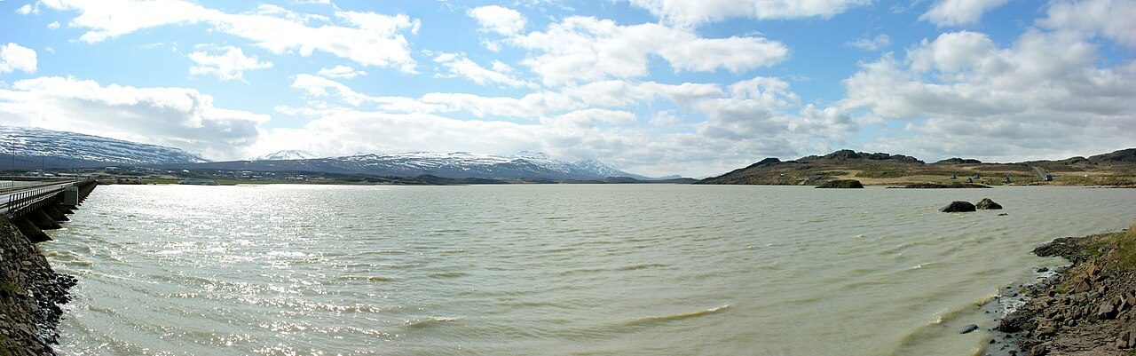 El lago Lagarfljót, imprescindible de qué ver en Egilsstadir