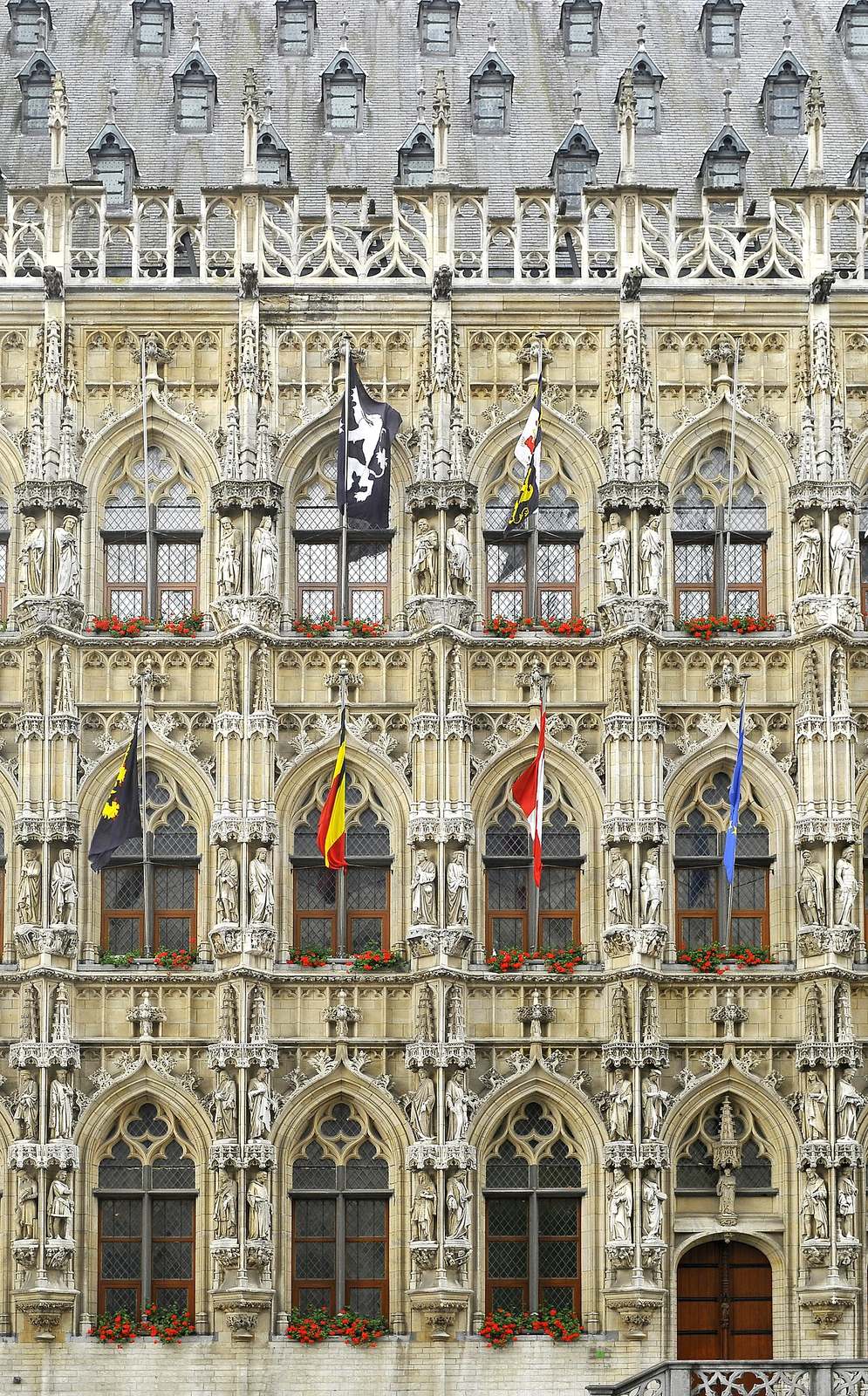El espectacular ayuntamiento gótico, lo primero que hay que ver en Lovaina