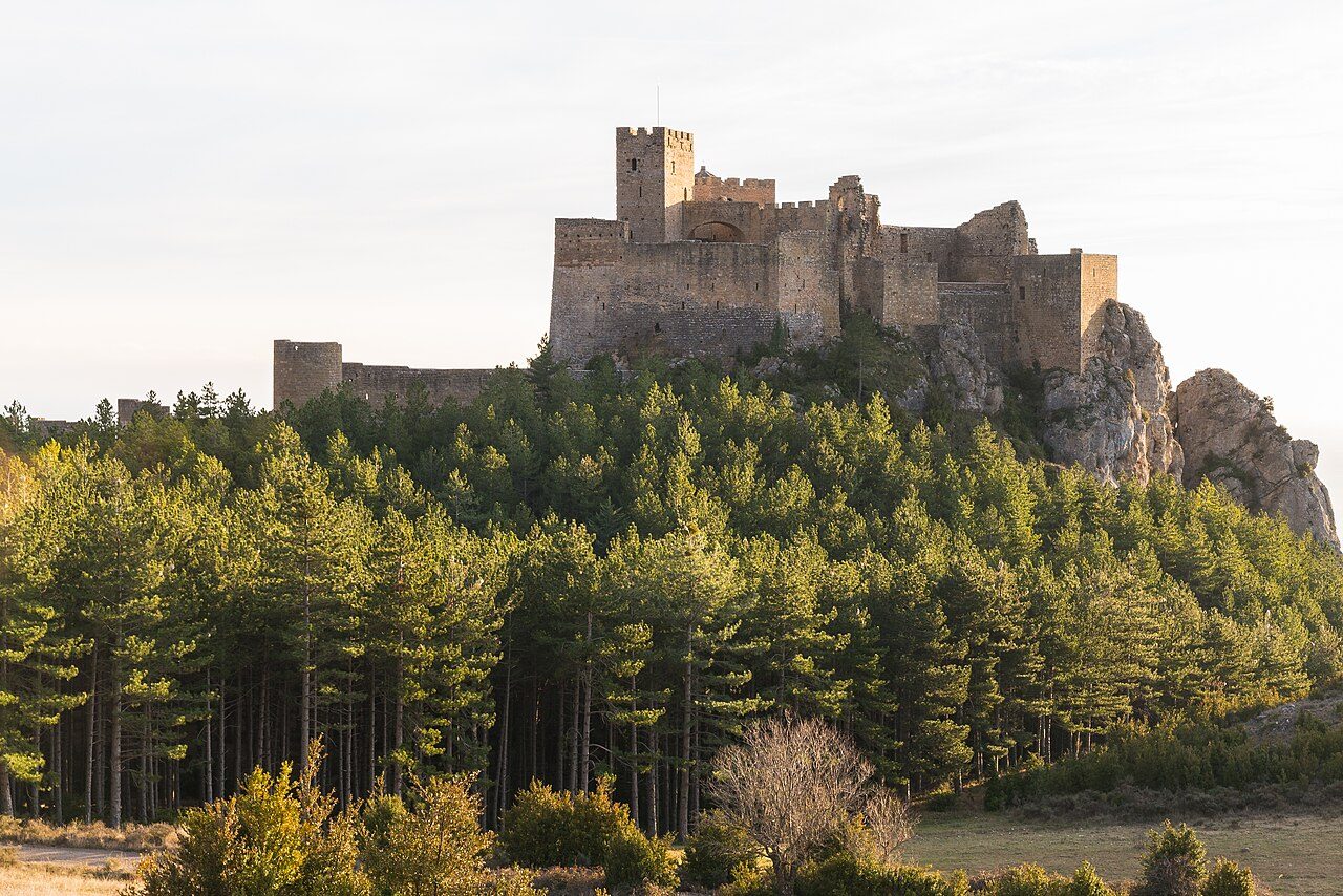 El Castillo de Loarre, joya románica entre lo mejor que ver en Huesca provincia