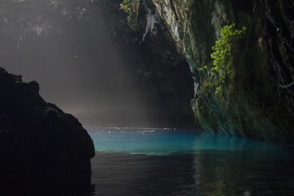 La cueva de Melissani, una de las excursiones imprescindibles que ver cerca de Argostoli