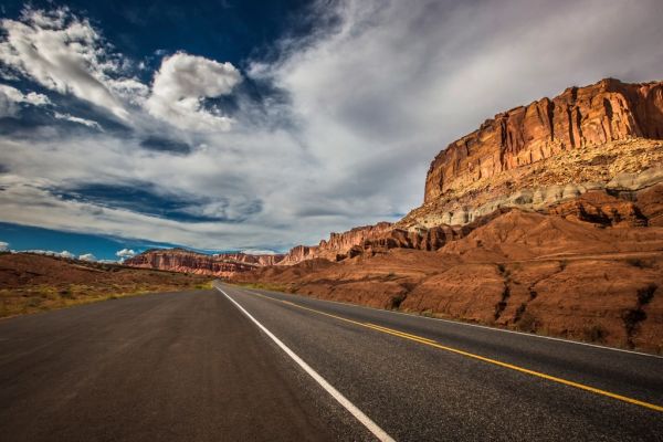 Monument Valley, parada estrella en las rutas más largas por la Costa Oeste.