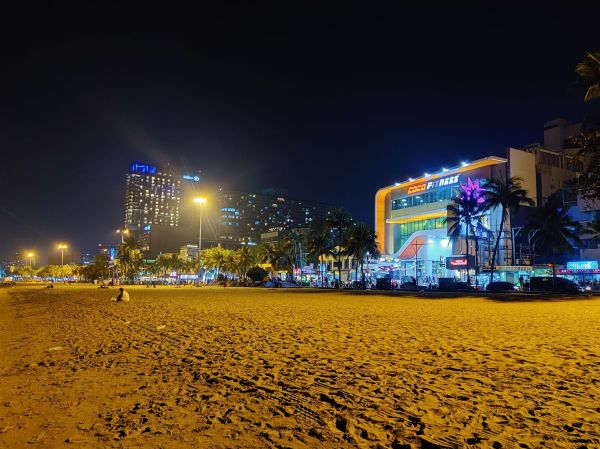 Vista de la bahía al llegar a Pattaya, uno de los grandes atractivos de qué ver en Pattaya