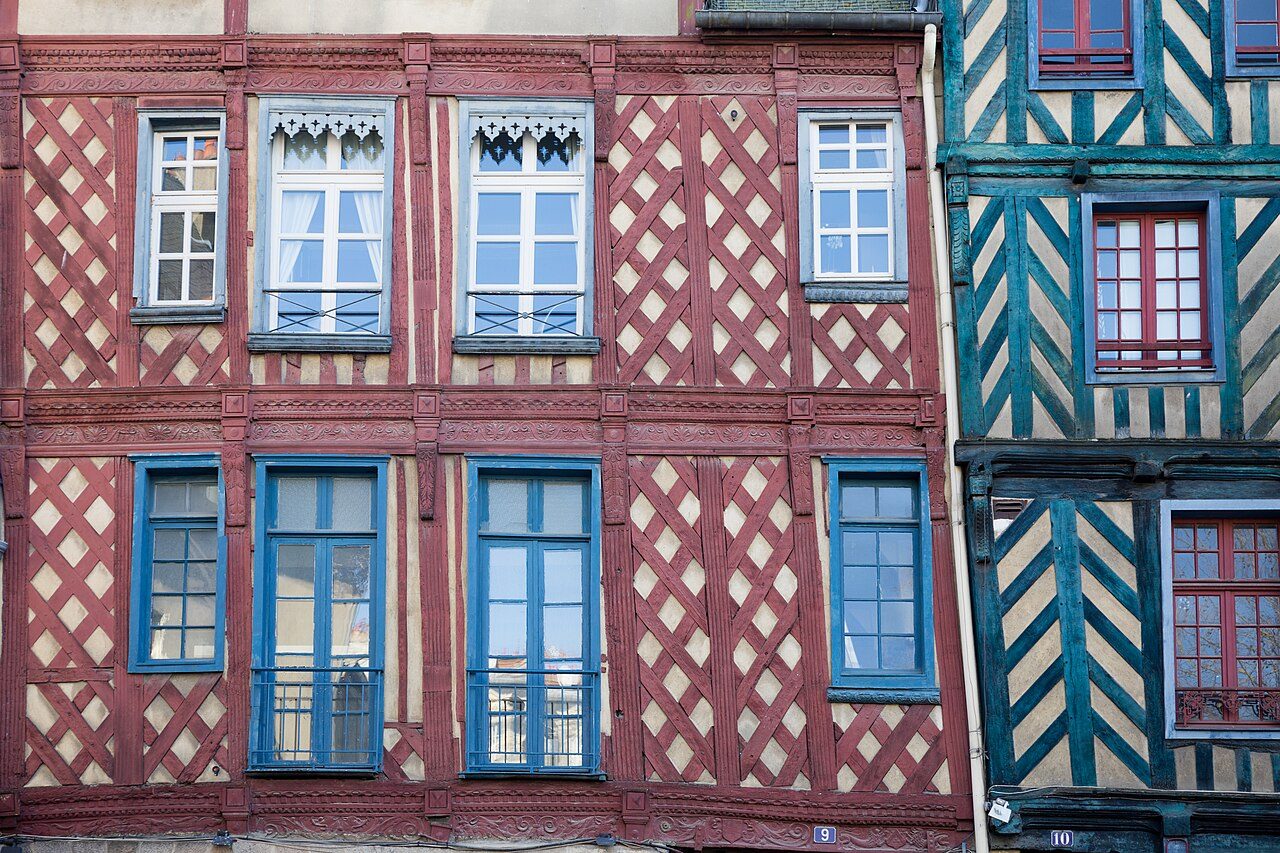 Casas de entramado de madera en el casco antiguo, imprescindibles de qué ver en Rennes