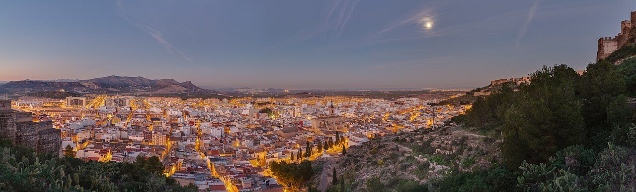 Atardecer desde los miradores del castillo, una vista clave que ver en Sagunto