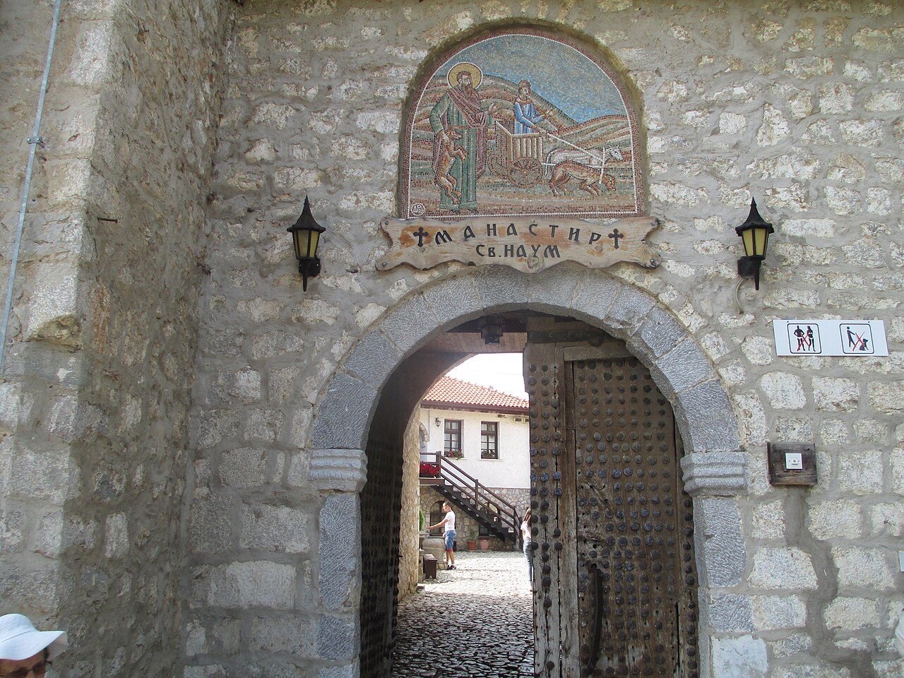 El monasterio de San Naum, una de las mejores excursiones desde Ohrid