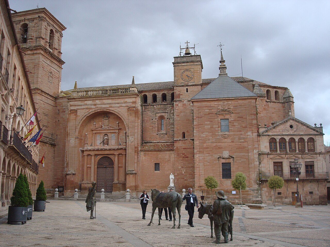 La iglesia-fortaleza de San Andrés, imprescindible que ver en Villanueva de los Infantes