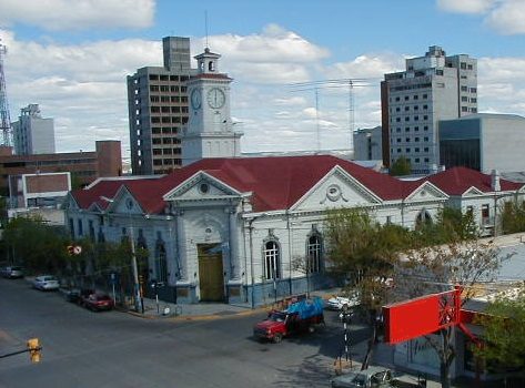 Vistas del centro de Trelew, punto de partida para descubrir la Patagonia