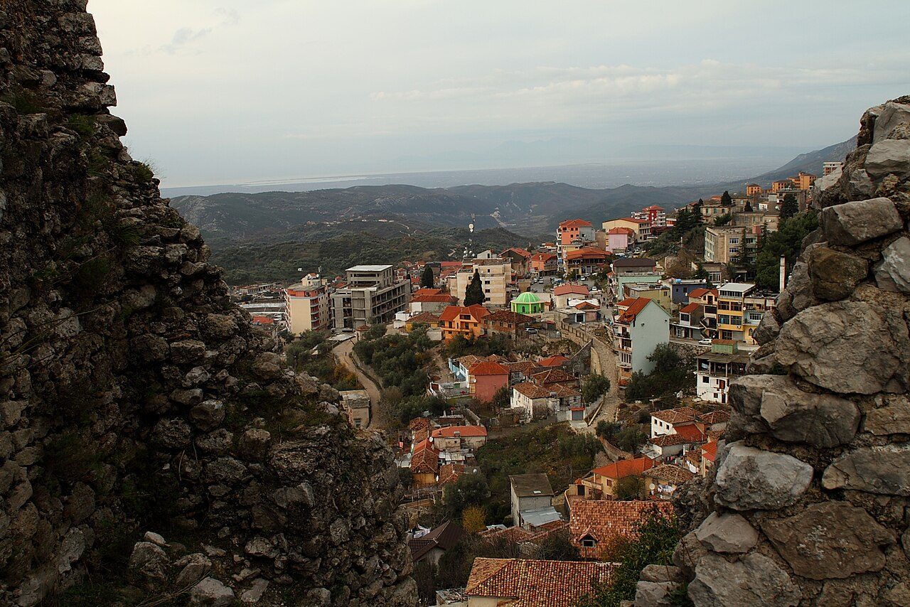 Panorámica de la costa de Vlore, punto de encuentro del Adriático y el Jónico