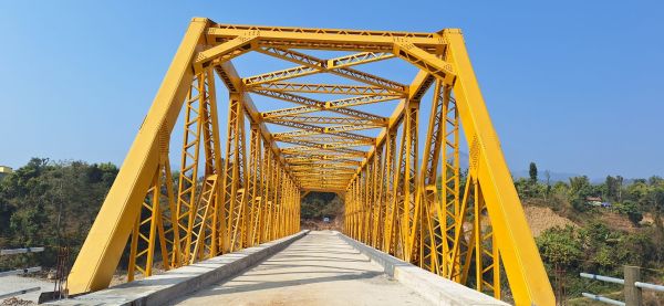 El icónico Puente Amarillo entre Lembongan y Ceningan