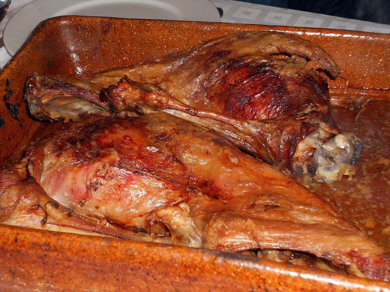 Lechazo asado, plato estrella de la gastronomía en Valbuena de Duero