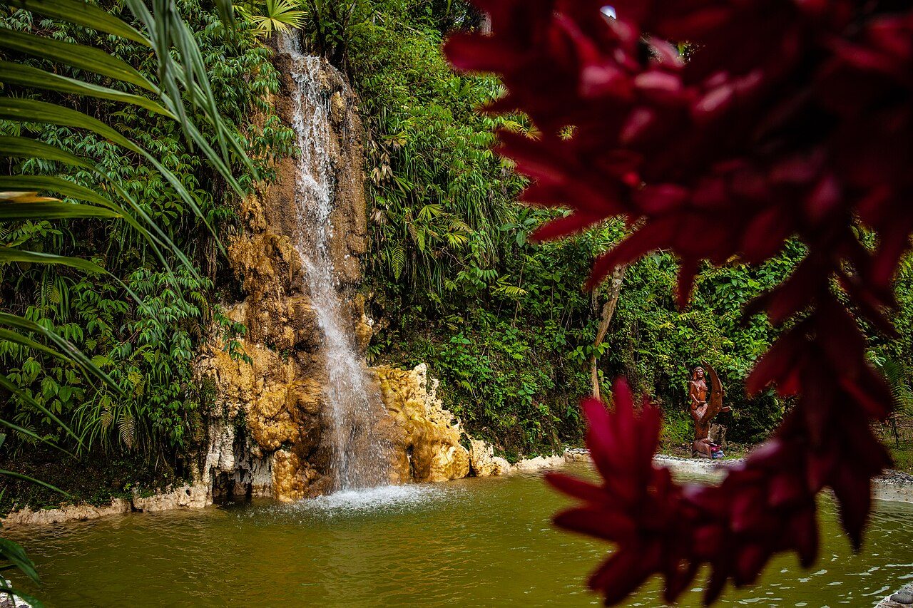 Cataratas y ríos en los alrededores de Tingo María, un imán para los amantes de la aventura