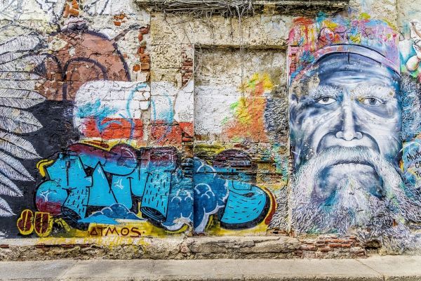 Las calles de colores de Getsemaní, imprescindible que ver en Cartagena de Indias