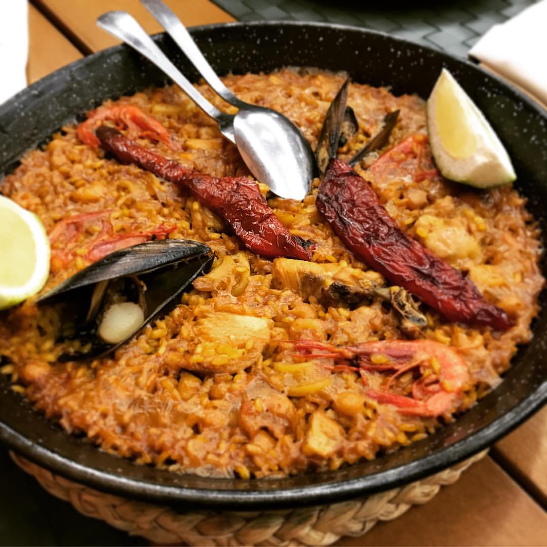 Los arroces alicantinos, imprescindibles para saber qué comer en Alicante"