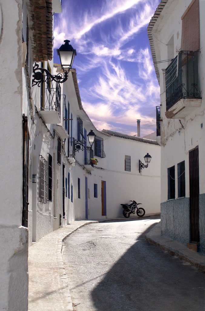 Las casas blancas del casco antiguo, lo primero que hay que ver en Altea
