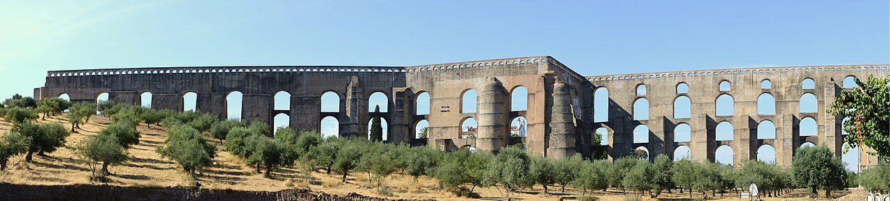 El Acueducto da Amoreira, la imagen más icónica de qué ver en Elvas.