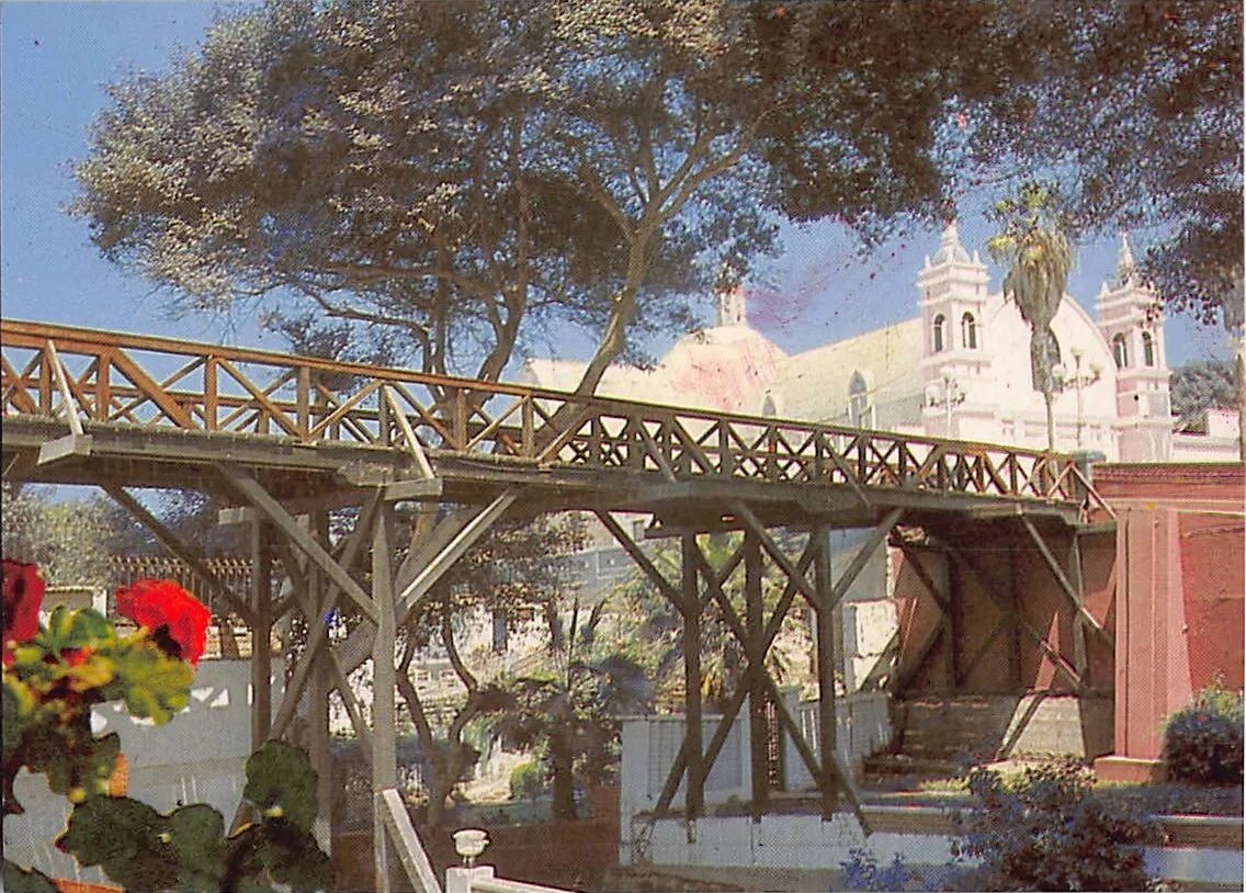 El Puente de los Suspiros de Barranco, uno de los barrios con más encanto que ver en Lima