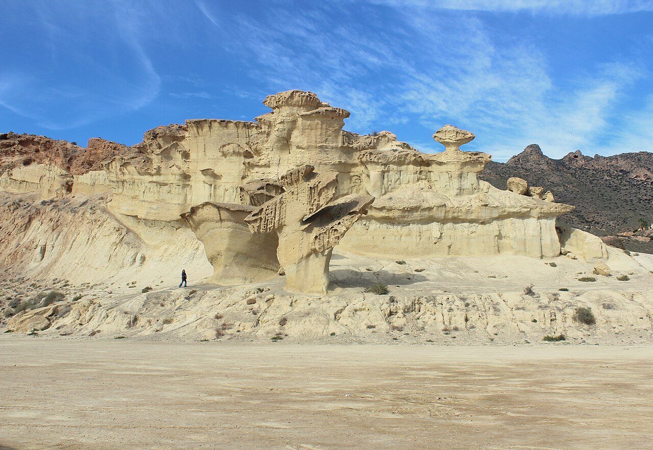 Las curiosas formaciones rocosas de Bolnuevo, cerca de Puerto de Mazarrón