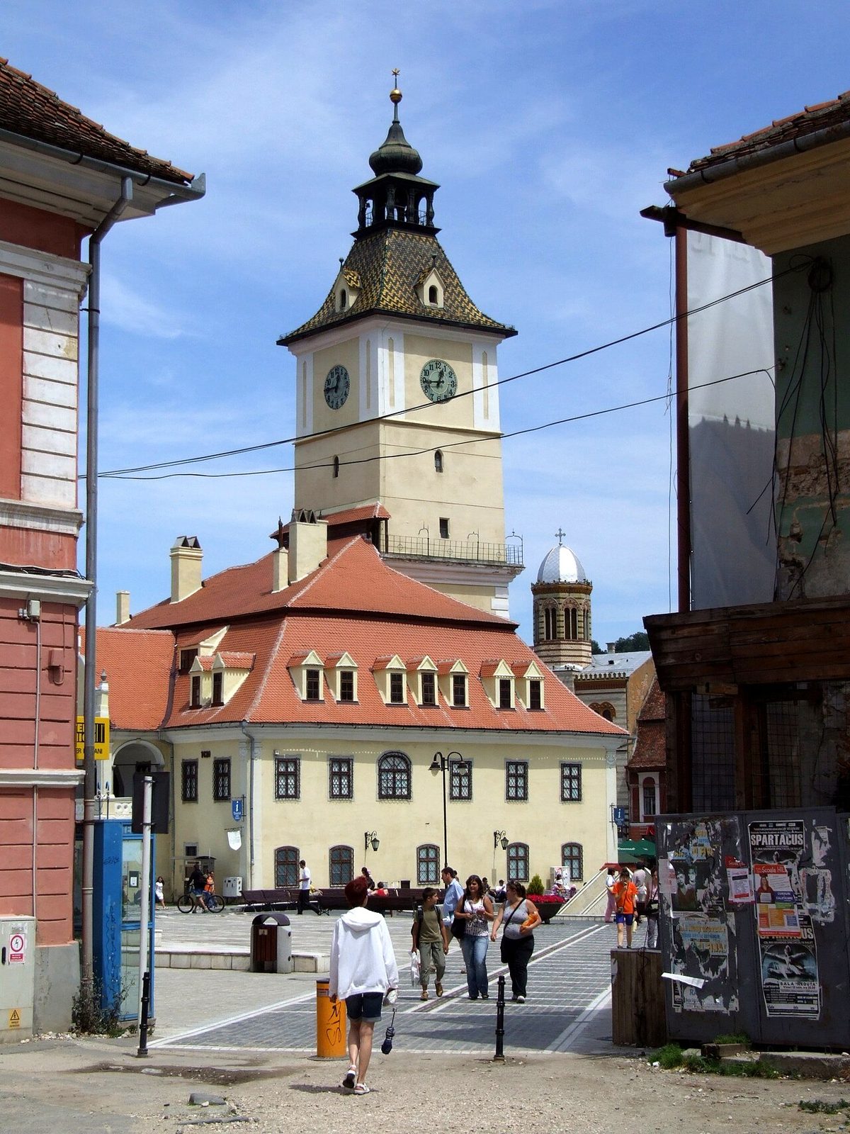 Vista del casco medieval, uno de los grandes atractivos de qué ver en Brasov