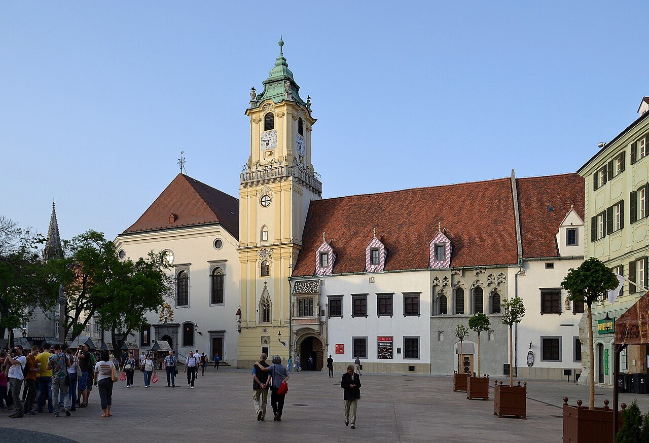 Visita guiada por el casco histórico en un tour de Bratislava