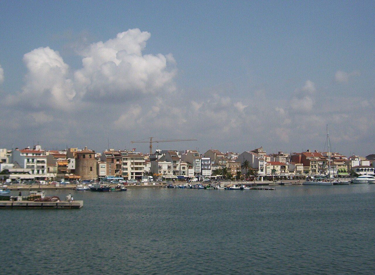 El puerto de Cambrils, base perfecta para recorrer qué ver en Tarragona provincia