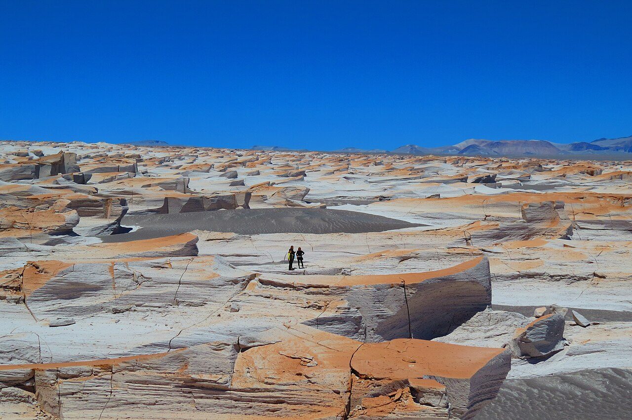 El Campo de Piedra Pómez, imprescindible de qué ver en El Peñón