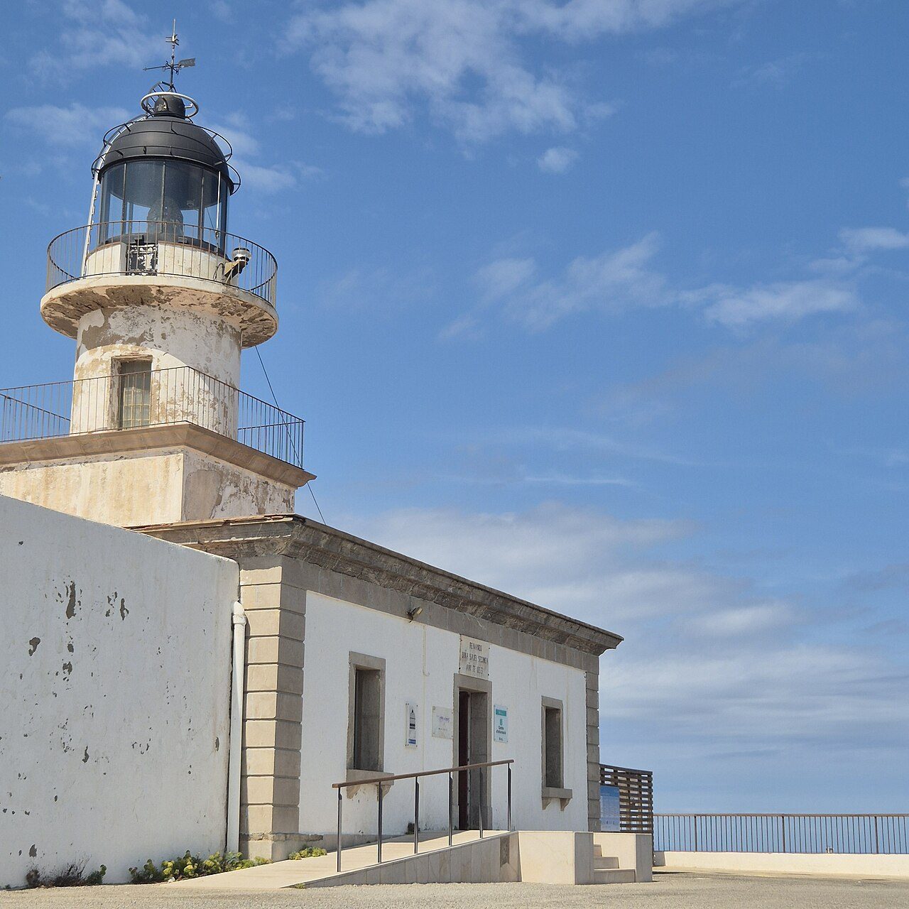 El faro del Cap de Creus, una de las excursiones cercanas más recomendadas desde Cadaqués
