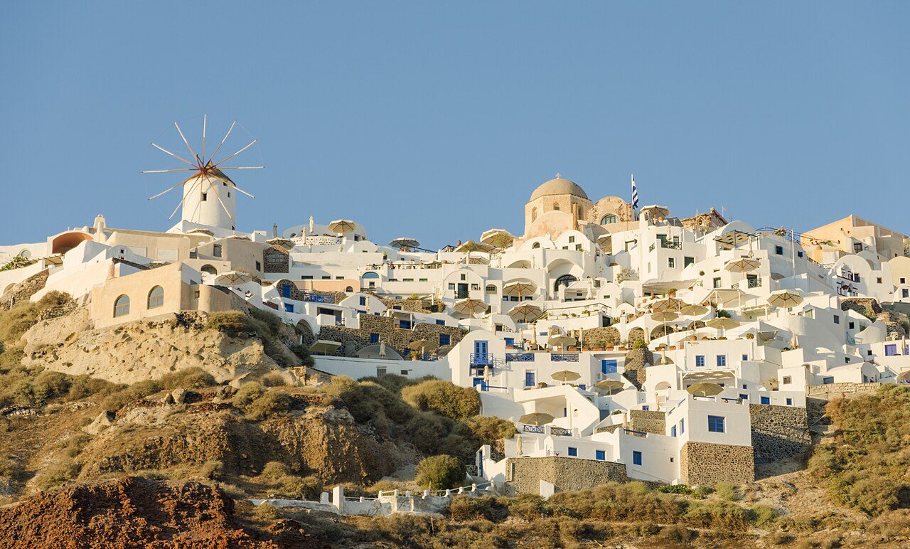 Vistas de la caldera, la mejor carta de presentación de qué ver en Santorini