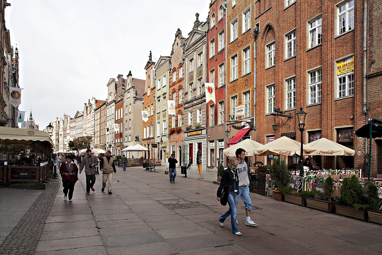 Calle Długi Targ, parada clave en cualquier visita guiada en Gdansk.