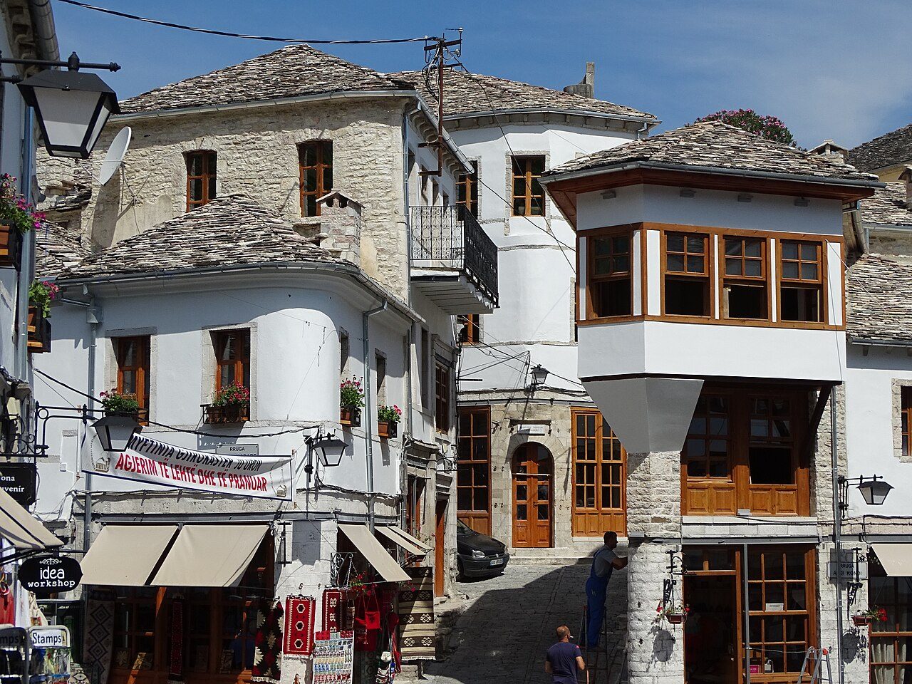 Vista del casco histórico de Gjirokastra, la ciudad de piedra en Albania