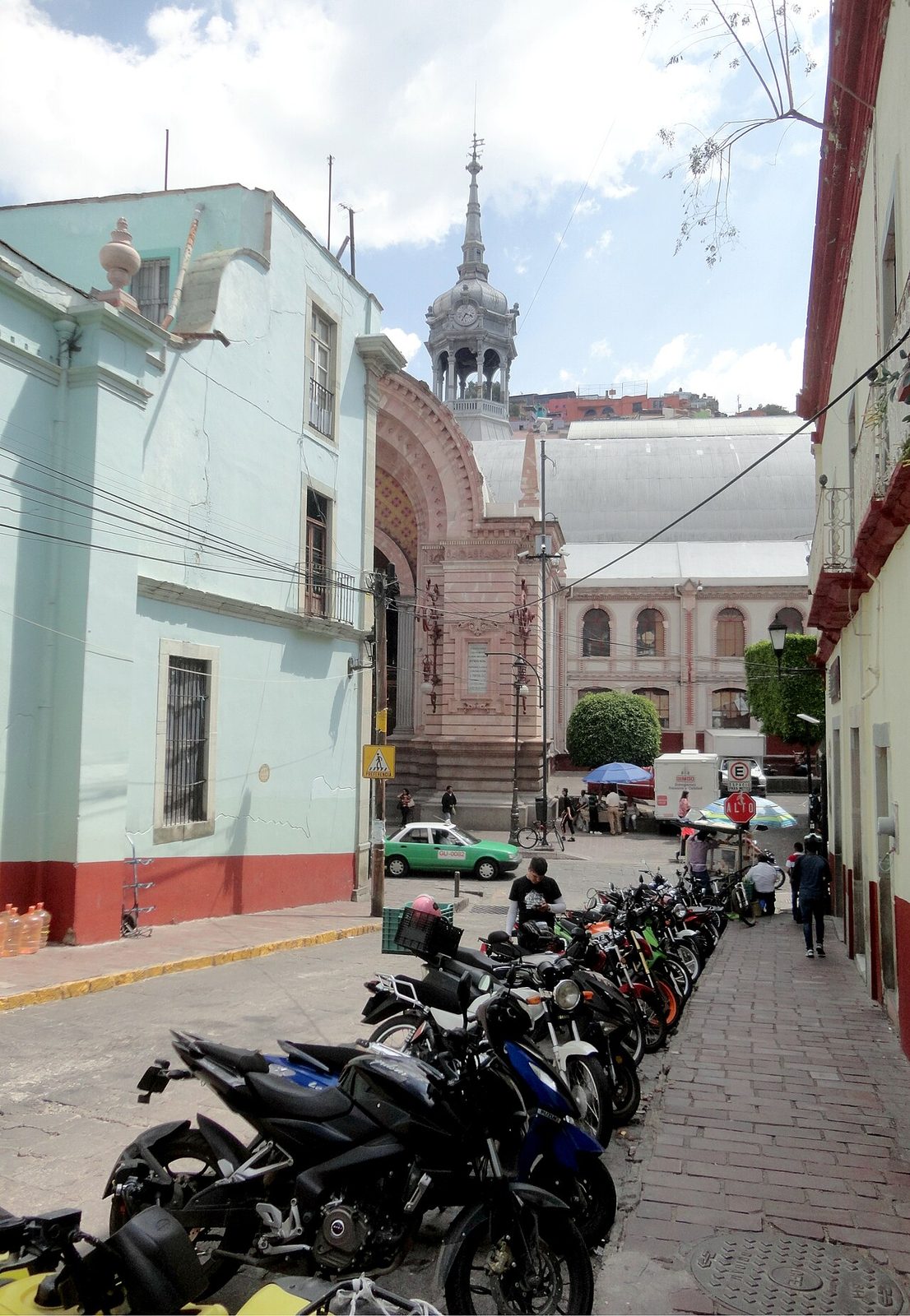 Excursiones de un día en San Miguel Allende: la vecina Guanajuato es imprescindible.
