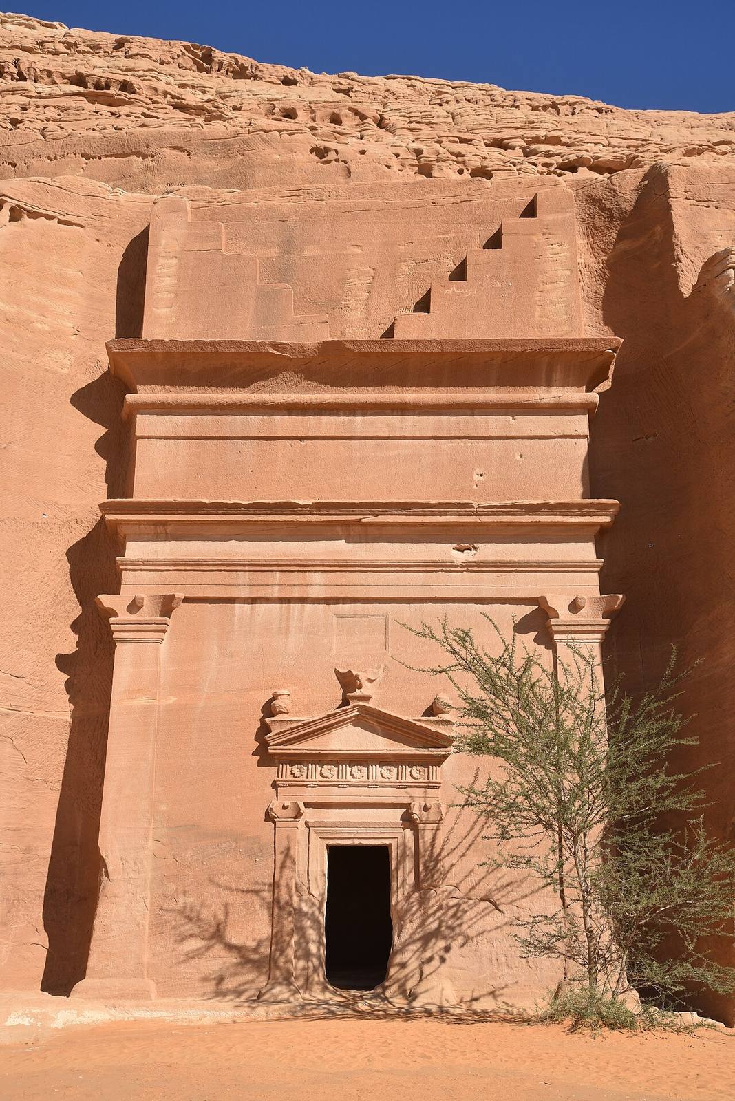 Las tumbas nabateas de Hegra, lo imprescindible que ver en Al Ula