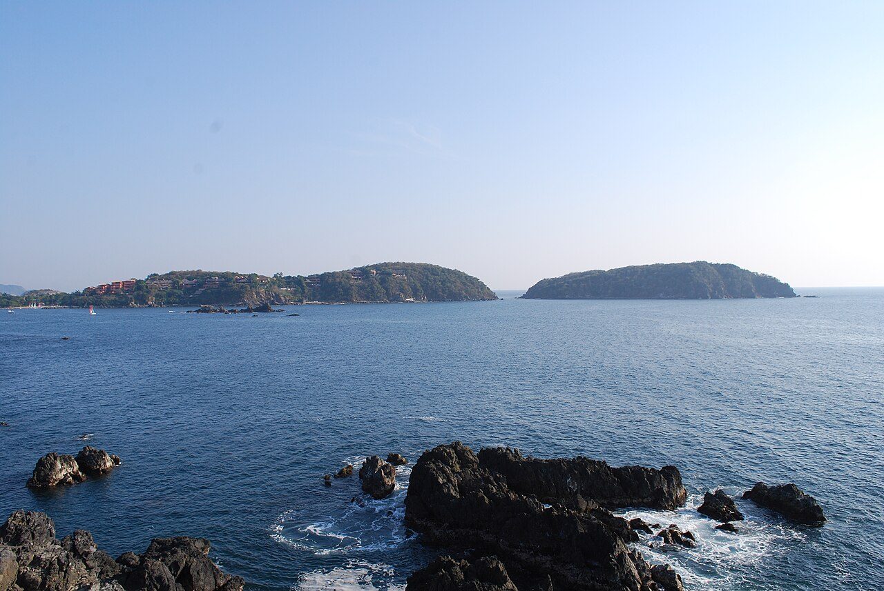 Snorkel en Isla Ixtapa, una de las excursiones favoritas de la zona