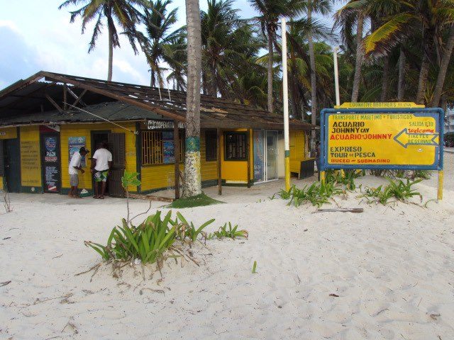 Johnny Cay, una de las excursiones cercanas que no te puedes perder en San Andrés