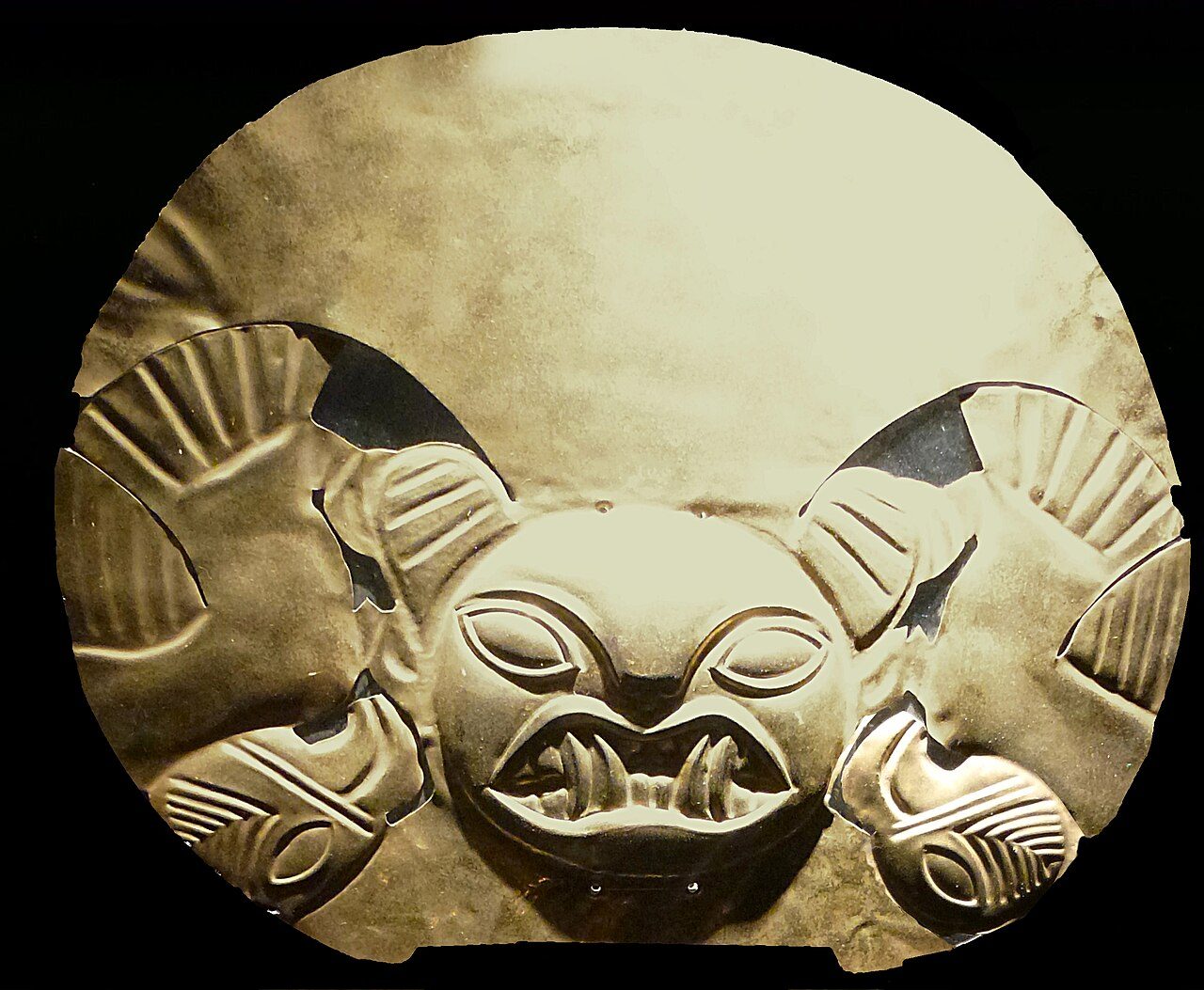 Entradas y museos en Lima: piezas de oro precolombino en el Museo Larco