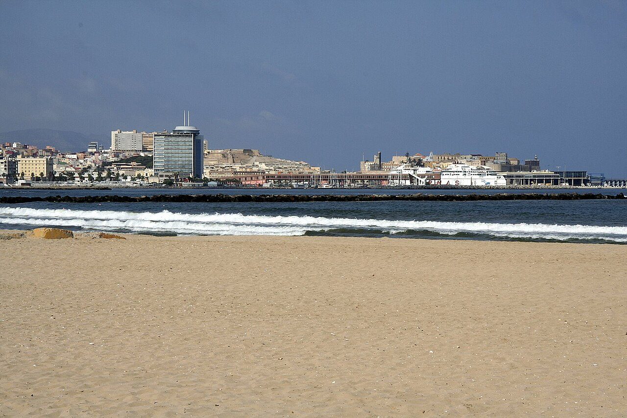Las playas urbanas completan lo que puedes ver en Melilla en pocos días