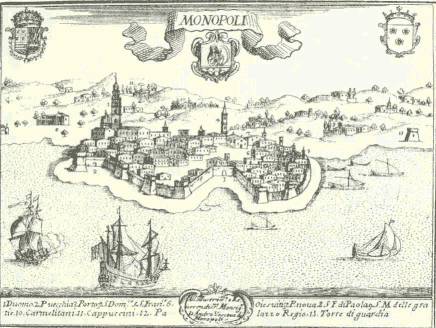 El Porto Vecchio de Monopoli con sus barcas azules, una de las estampas imprescindibles que ver en Monopoli