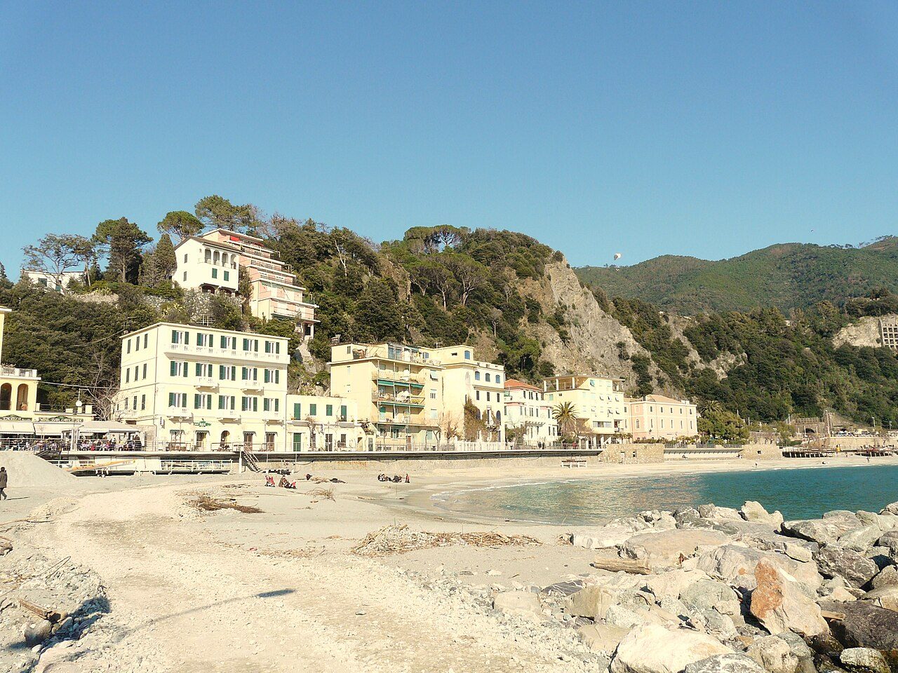 Las playas de Fegina, de las más amplias que ver en Monterosso al Mare