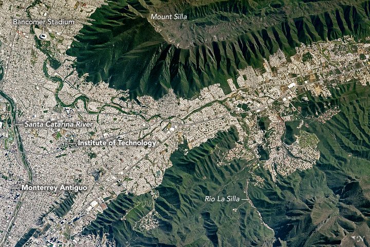 Vistas del Cerro de la Silla, imprescindible que ver en Monterrey