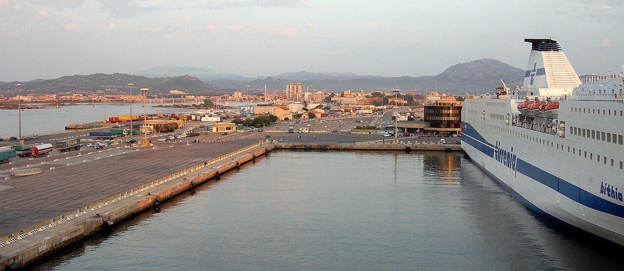 El puerto de Olbia, principal puerta de entrada al norte de Cerdeña