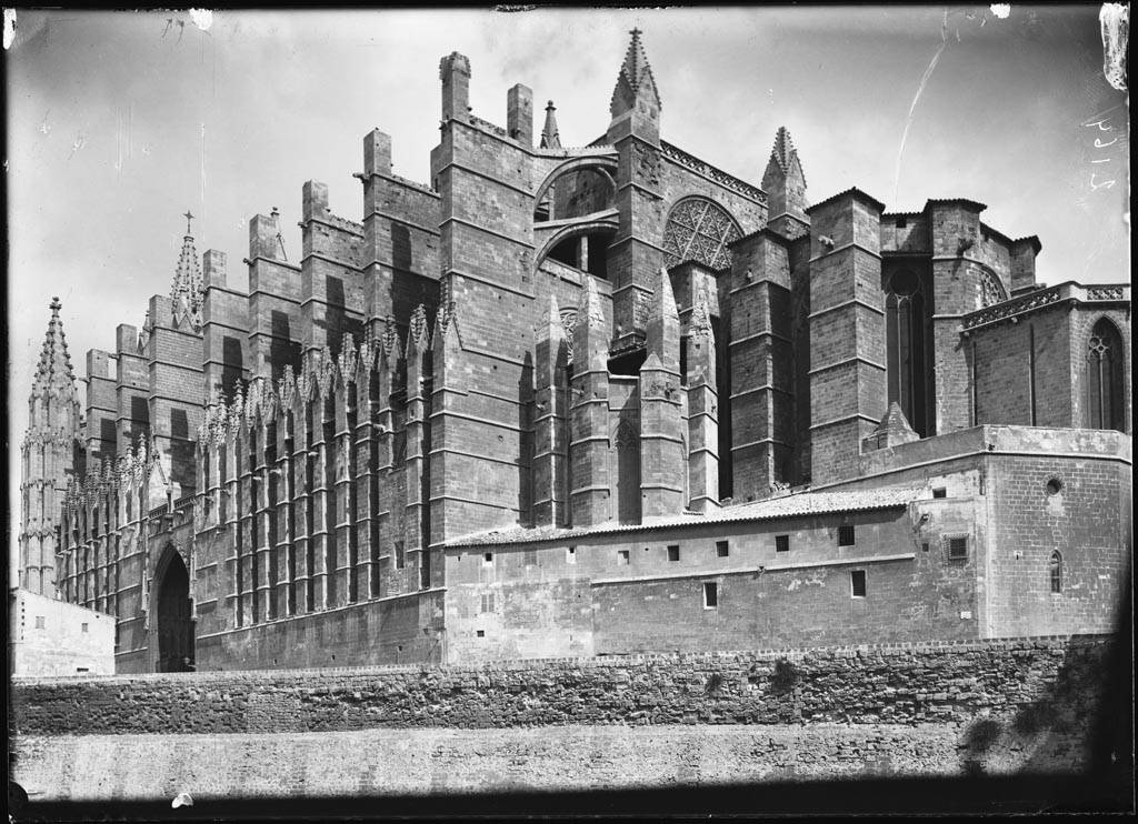 Tours y visitas guiadas en Mallorca por el casco histórico de Palma