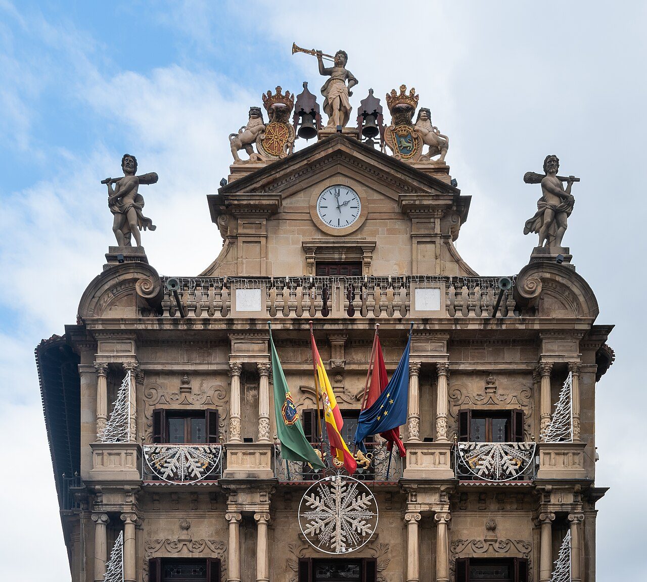 Visitas guiadas en Pamplona por el casco viejo y la Catedral de Santa María la Real.