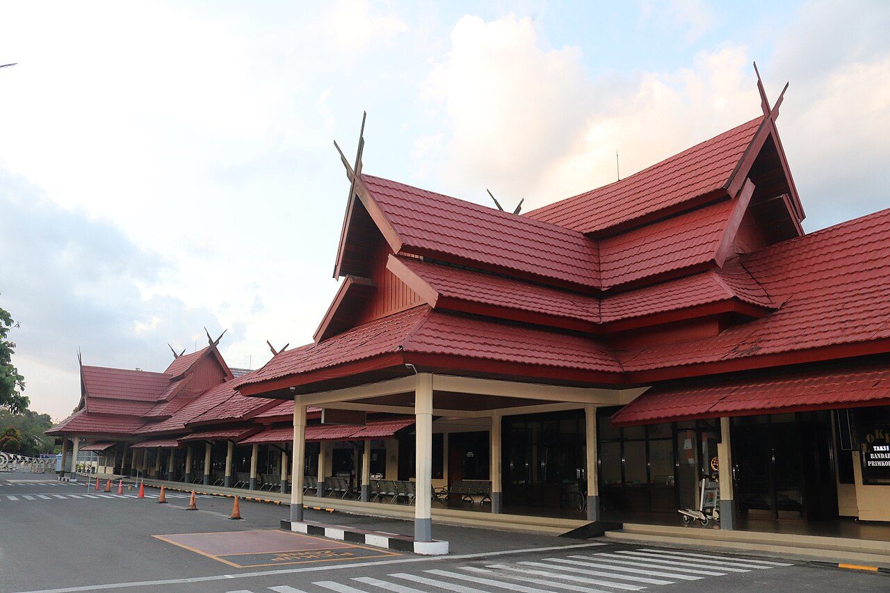 El aeropuerto de Pangkalan Bun, la puerta de entrada para ver orangutanes en Borneo