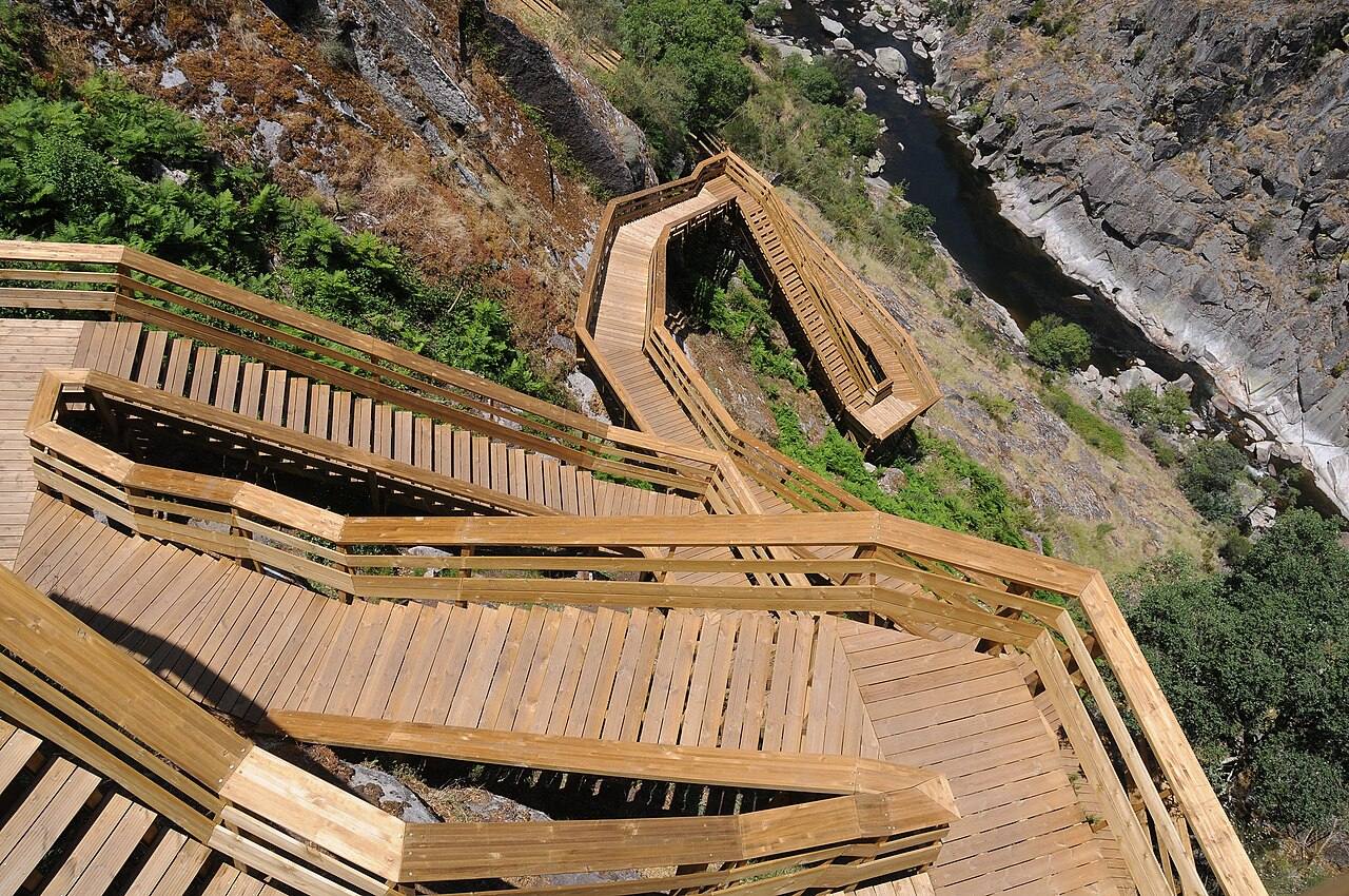 Los Passadiços do Paiva, un paseo de madera junto al río que ver en Arouca